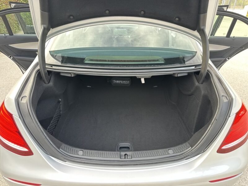 MERCEDES-BENZ E200D 2.0D 150CV AVANTGARDE 9G-TRONIC