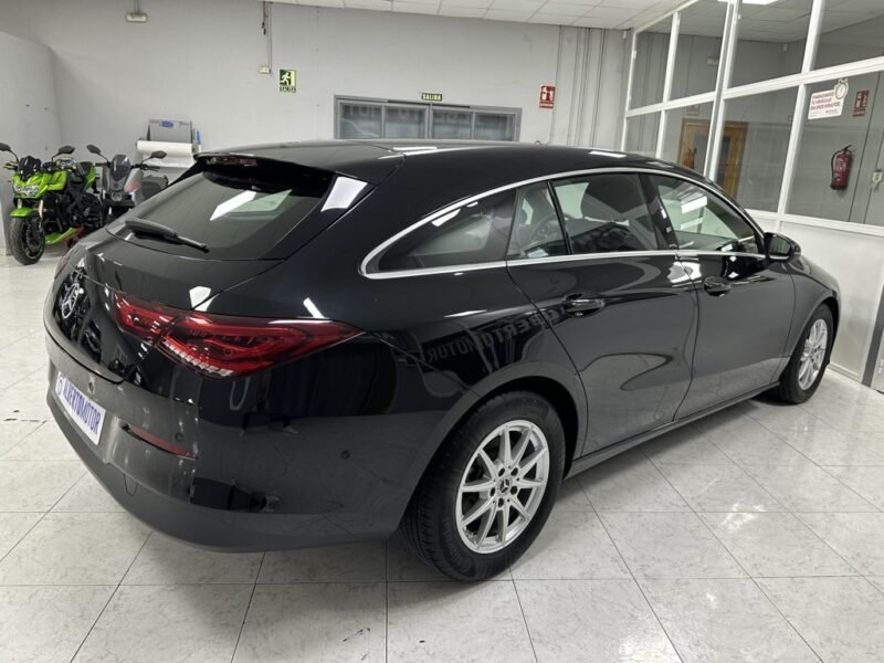 MERCEDES-BENZ CLA CLA200D SHOOTING BRAKE 2.0D 150CV 8G-DCT