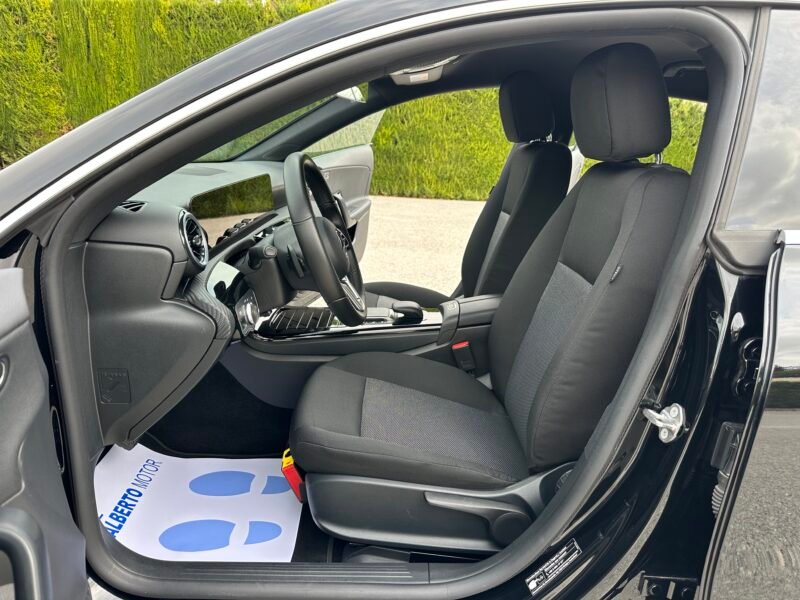 MERCEDES-BENZ CLA CLA200D SHOOTING BRAKE 2.0D 150CV 8G-DCT