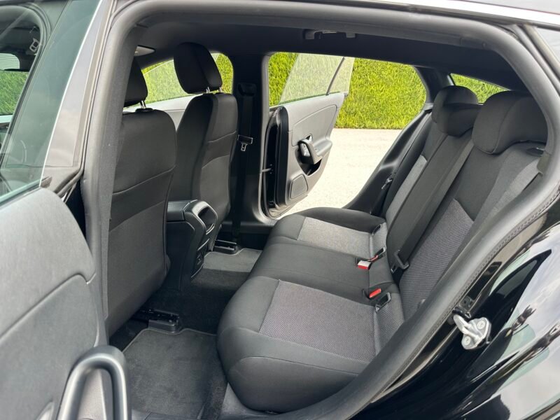 MERCEDES-BENZ CLA CLA200D SHOOTING BRAKE 2.0D 150CV 8G-DCT