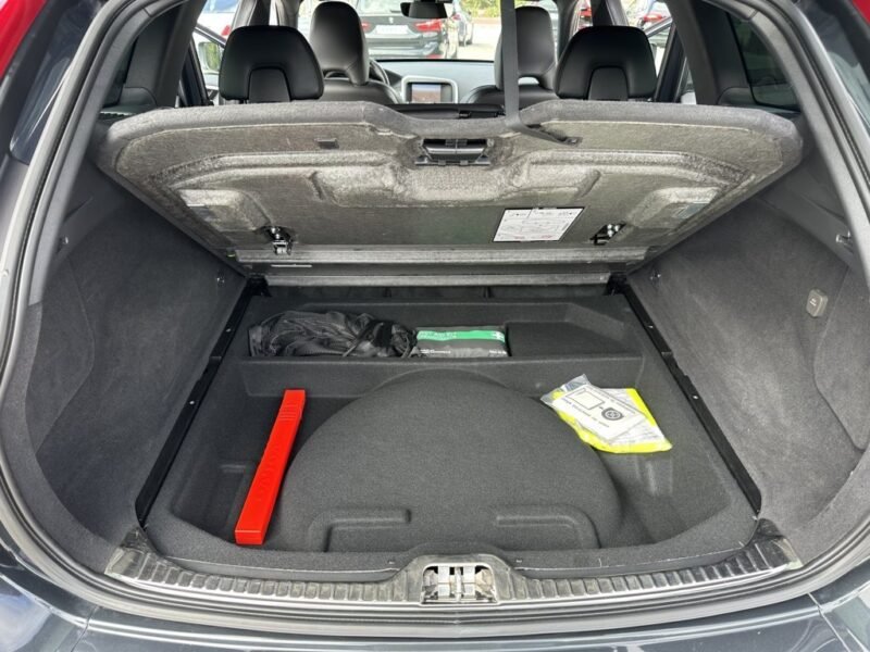 VOLVO XC60 2.0D3 150CV MOMENTUM