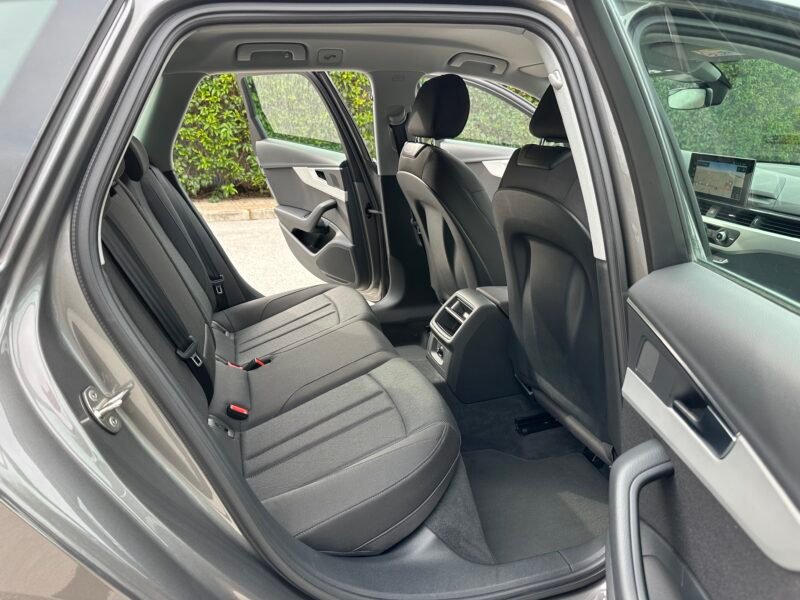 AUDI A4 A4 AVANT 30TDI 2.0TDI 136CV ADVANCED S-TRONIC MICROHIBRIDO