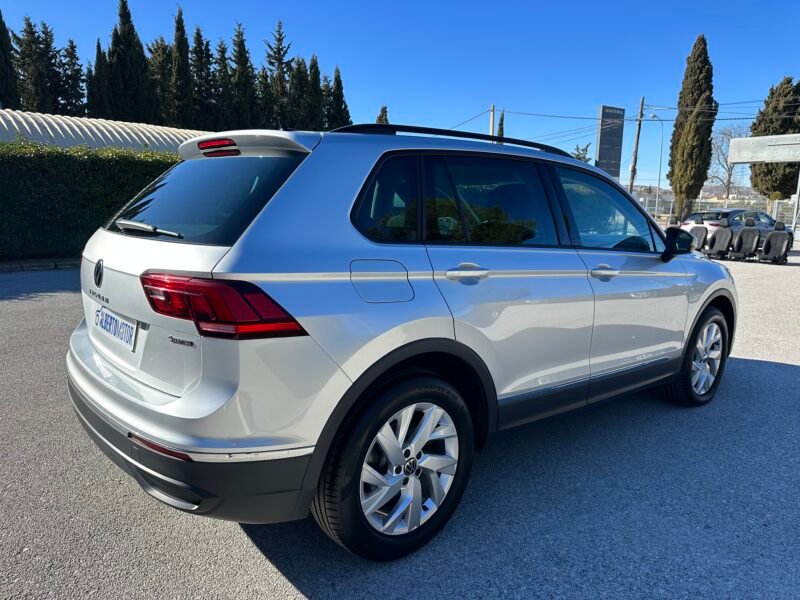 VOLKSWAGEN Tiguan 2.0TDI 150CV LIFE DSG 4MOTION