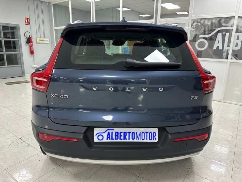 VOLVO XC40 1.5T3 163CV MOMENTUM PRO