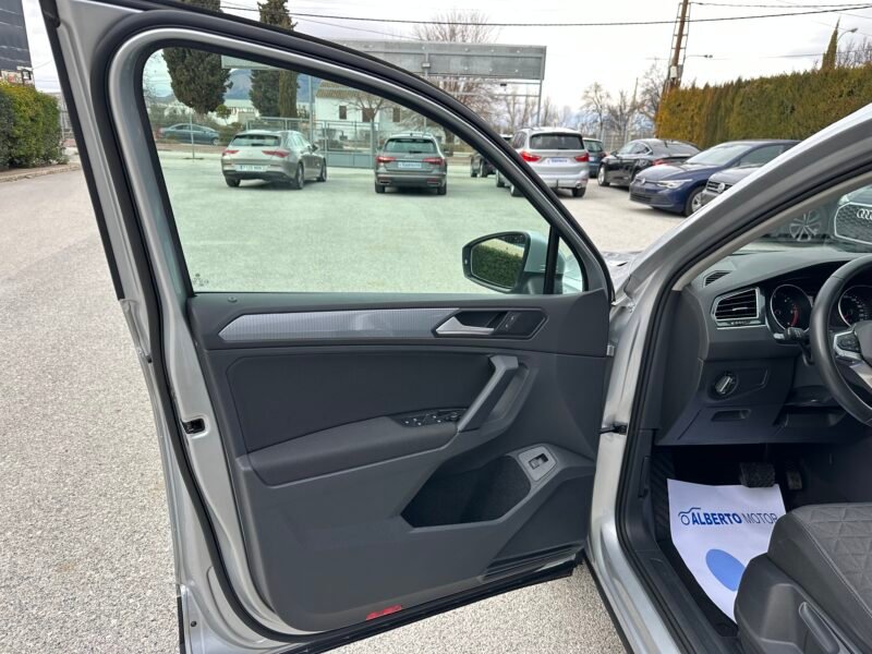 VOLKSWAGEN Tiguan 2.0TDI 150CV LIFE DSG 4MOTION