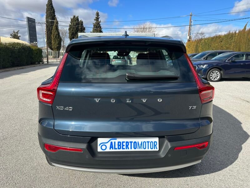 VOLVO XC40 1.5T3 163CV MOMENTUM PRO