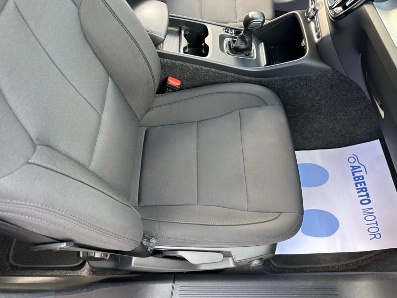 VOLVO XC40 1.5T3 163CV MOMENTUM PRO