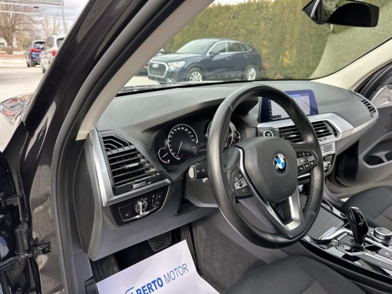BMW X3 SDRIVE18D 2.0D 150CV AUT MICROHIBRIDO (G01)