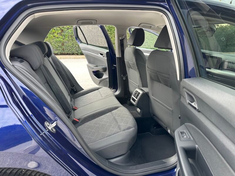 VOLKSWAGEN Golf VIII 2.0TDI 116CV LIFE