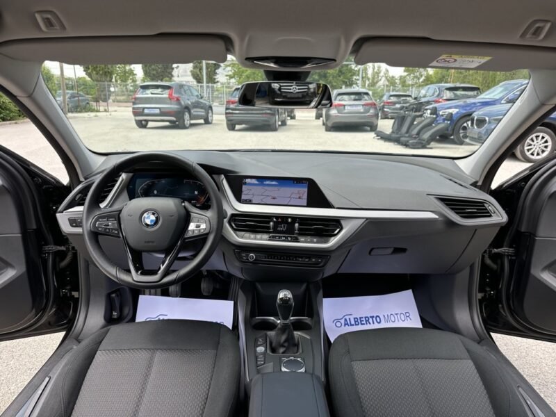 BMW 116D 1.5D 116CV (F40)