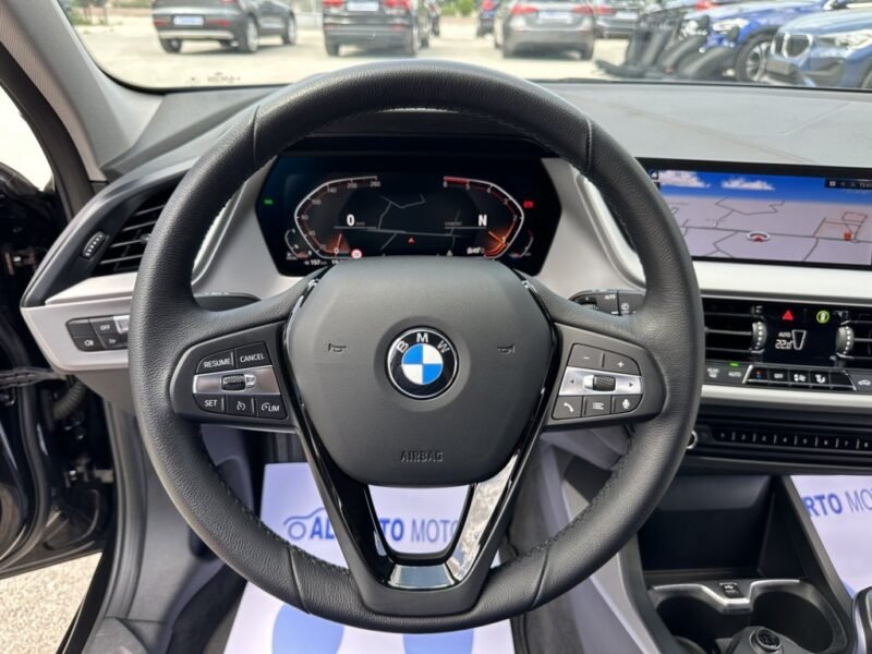 BMW 116D 1.5D 116CV (F40)