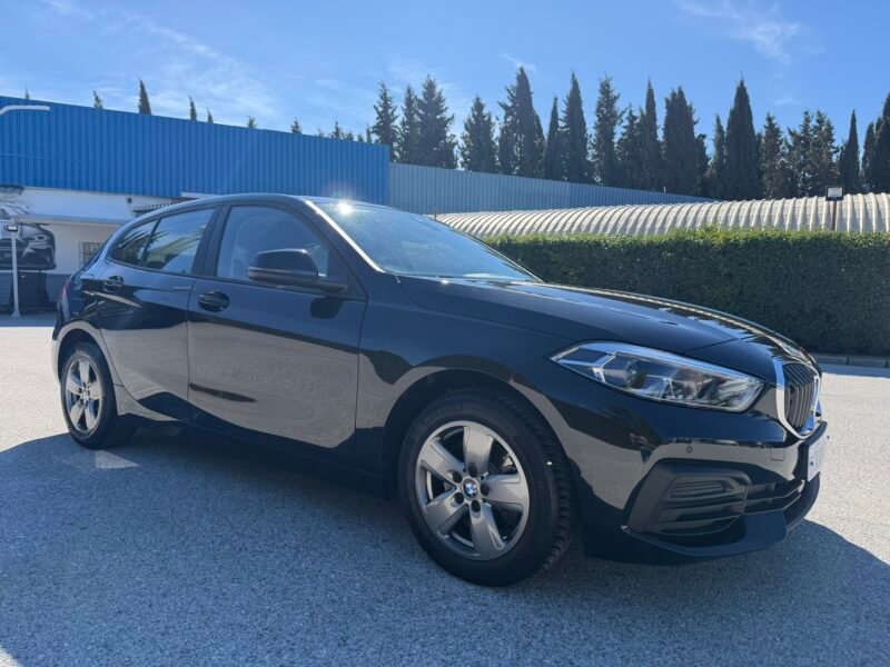 BMW 116D 1.5D 116CV (F40)