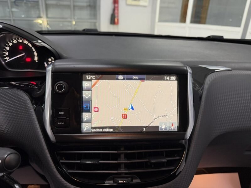 PEUGEOT 208 1.2I 82CV PURETECH ALLURE