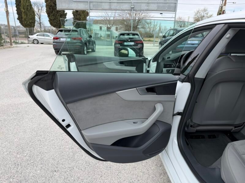 AUDI A5 30TDI 2.0TDI 136CV SPORTBACK S-TRONIC MHEV