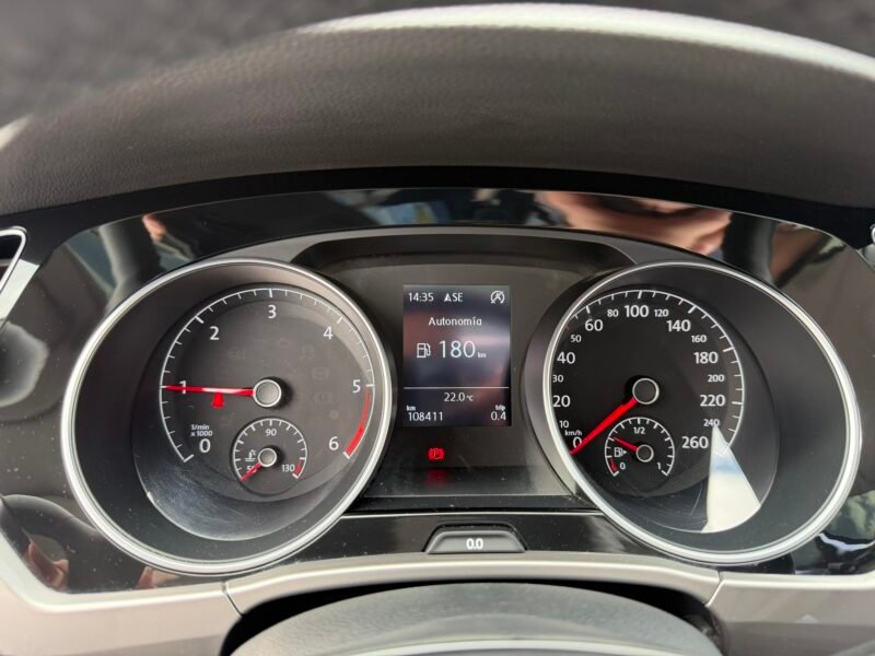 VOLKSWAGEN Touran 2.0TDI 122CV ADVANCE