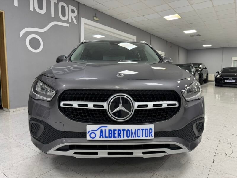 MERCEDES-BENZ GLA GLA180D 2.0D 116CV 8G-DCT