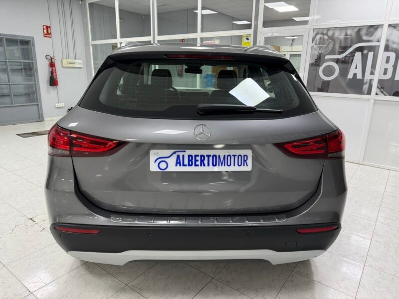 MERCEDES-BENZ GLA GLA180D 2.0D 116CV 8G-DCT