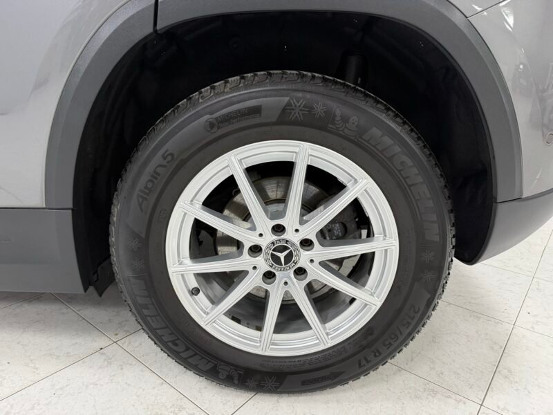 MERCEDES-BENZ GLA GLA180D 2.0D 116CV 8G-DCT