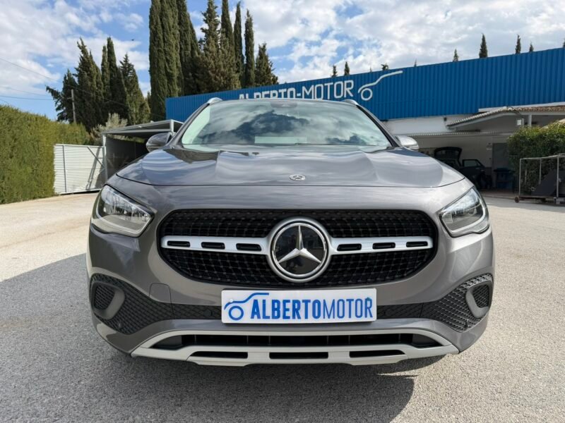 MERCEDES-BENZ GLA GLA180D 2.0D 116CV 8G-DCT
