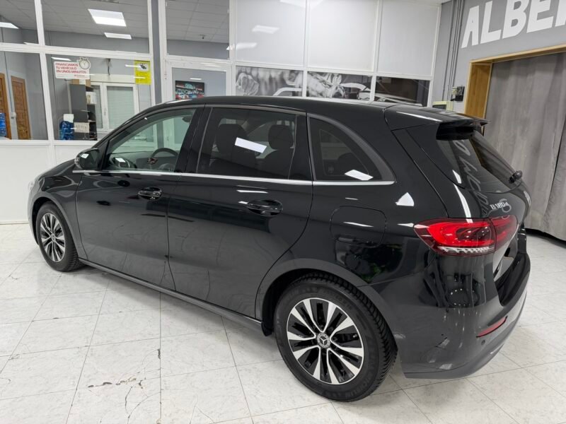 MERCEDES-BENZ B180D 2.0D 116CV 8G-DCT
