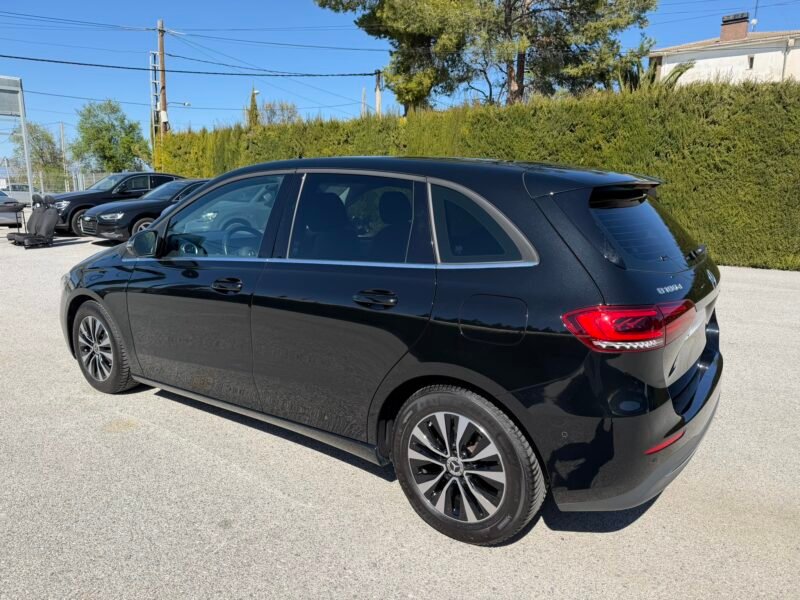 MERCEDES-BENZ B180D 2.0D 116CV 8G-DCT