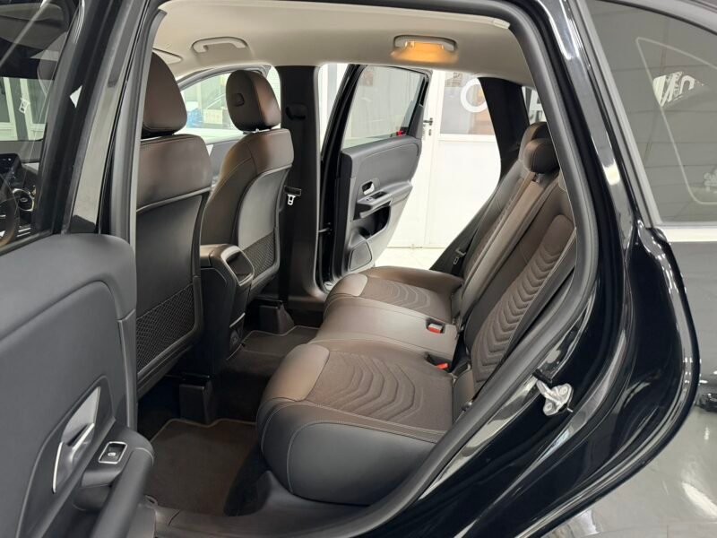 MERCEDES-BENZ B180D 2.0D 116CV 8G-DCT