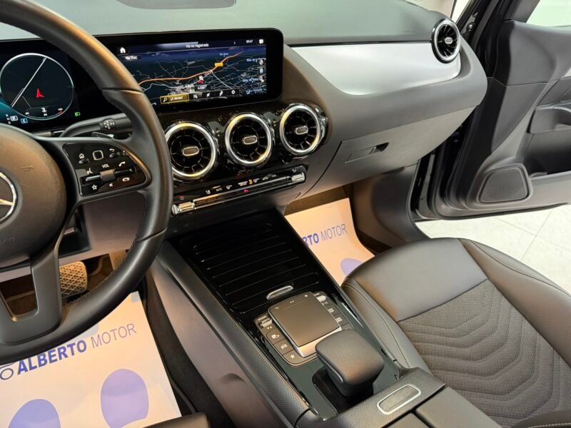 MERCEDES-BENZ B180D 2.0D 116CV 8G-DCT