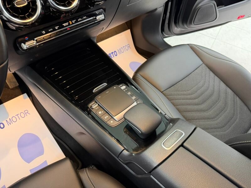 MERCEDES-BENZ B180D 2.0D 116CV 8G-DCT