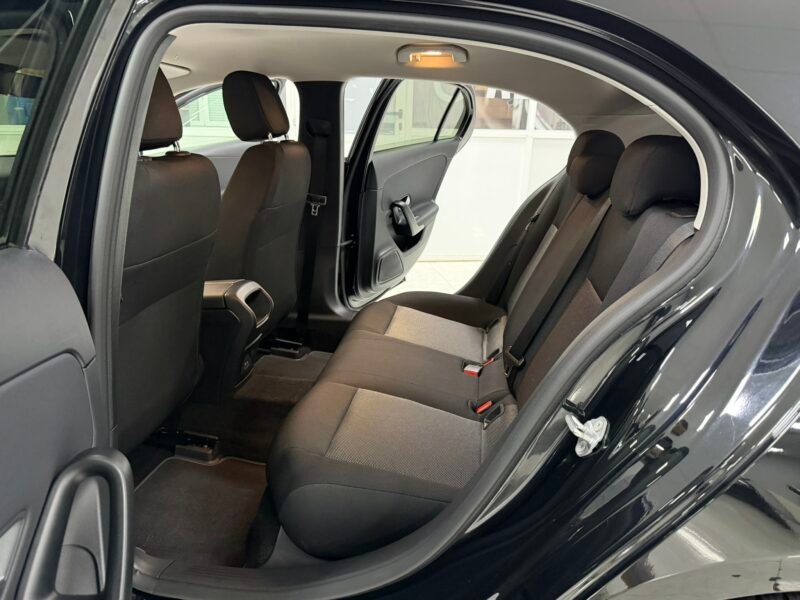 MERCEDES-BENZ A180D 1.5D 116CV