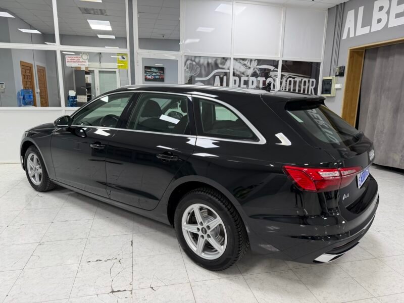 AUDI A4 Avant 30TDI 2.0TDI 136CV ADVANCED S-TRONIC MICROHIBRIDO