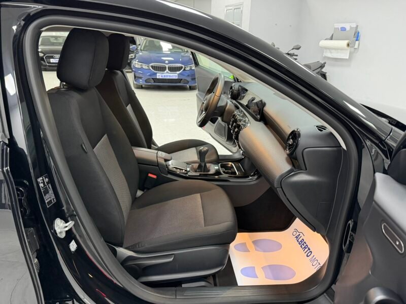 MERCEDES-BENZ A180D 1.5D 116CV