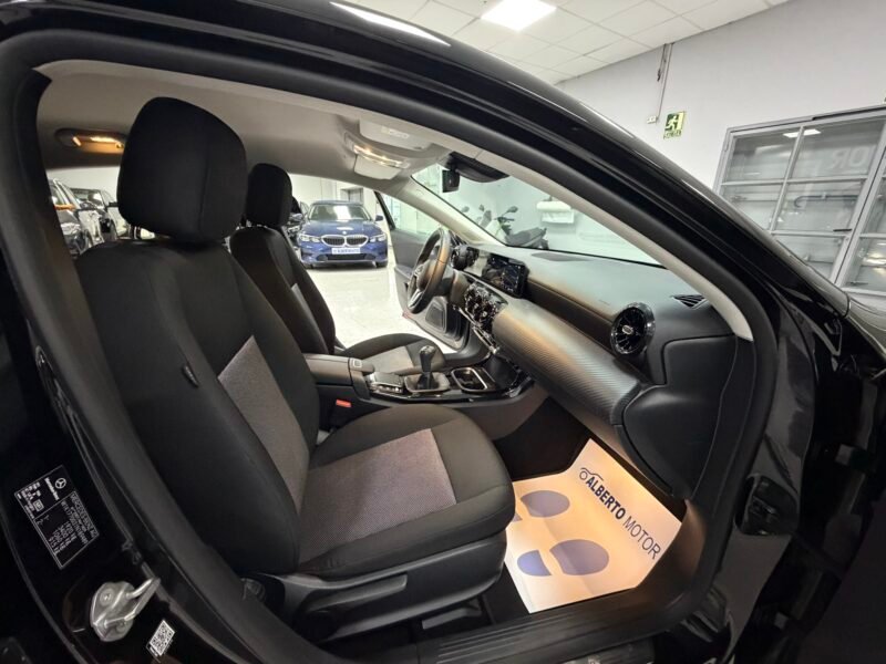 MERCEDES-BENZ A180D 1.5D 116CV