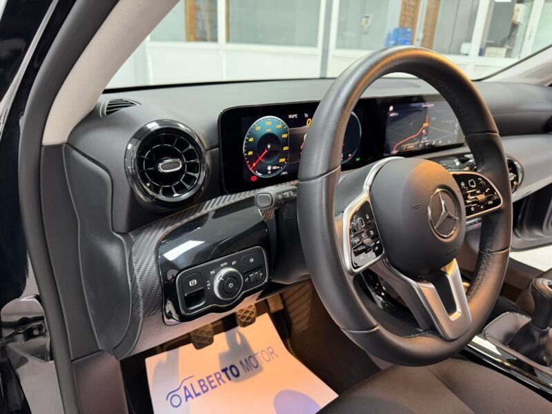 MERCEDES-BENZ A180D 1.5D 116CV