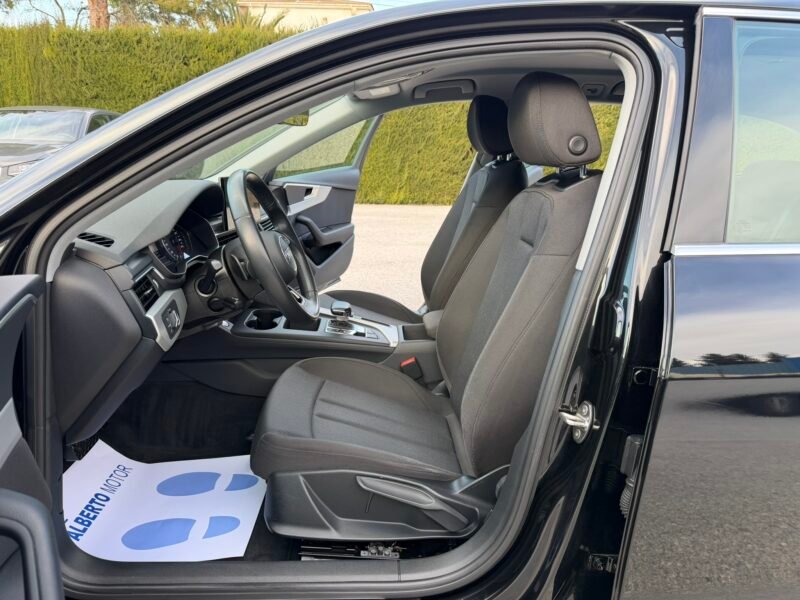 AUDI A4 Avant 30TDI 2.0TDI 136CV ADVANCED S-TRONIC MICROHIBRIDO
