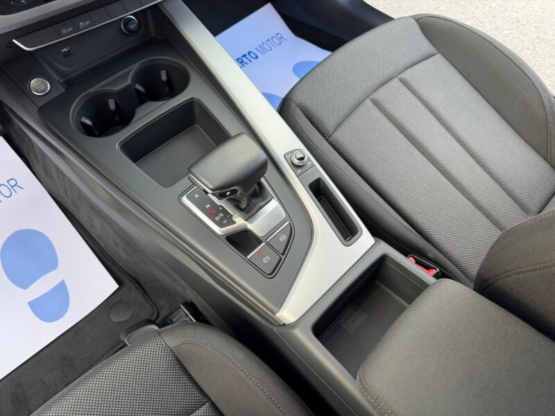 AUDI A4 Avant 30TDI 2.0TDI 136CV ADVANCED S-TRONIC MICROHIBRIDO