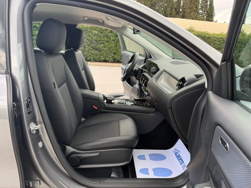 MERCEDES-BENZ GLA GLA180D 2.0D 116CV 8G-DCT