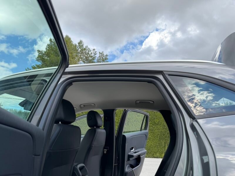 MERCEDES-BENZ GLA GLA180D 2.0D 116CV 8G-DCT