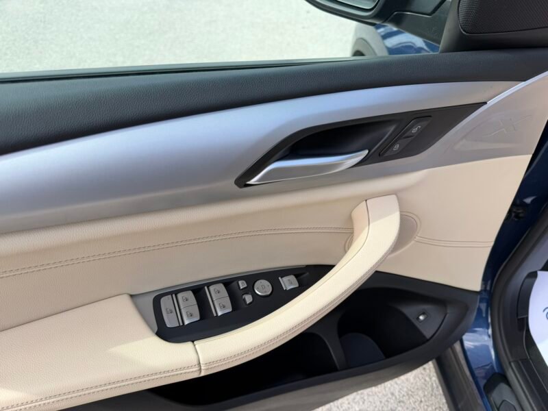 BMW X3 XDRIVE30E 2.0I 292CV AUT