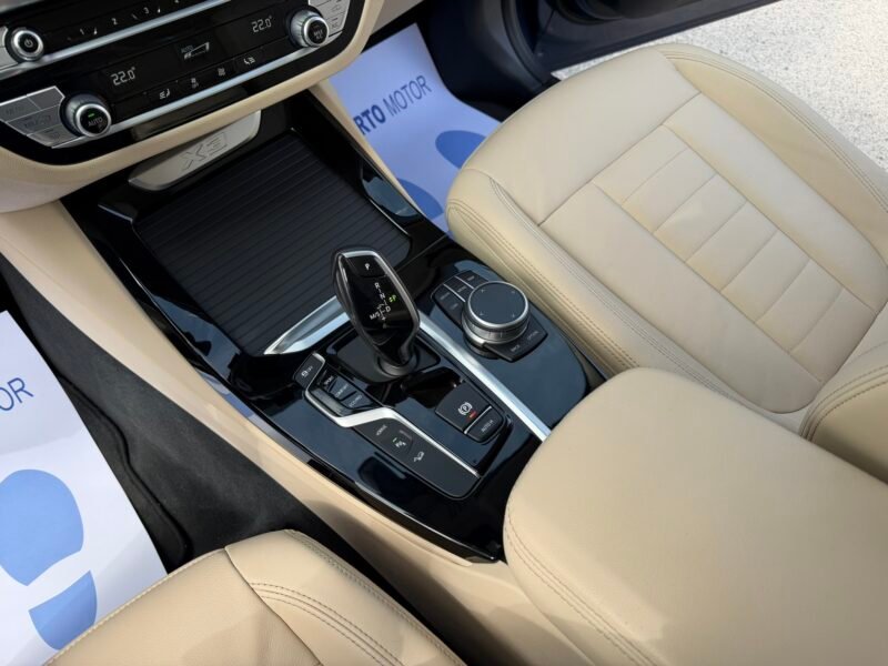 BMW X3 XDRIVE30E 2.0I 292CV AUT