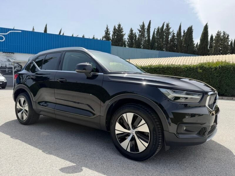 VOLVO XC40 1.5T5 262CV RECHARGE INSCRIPTION GEARTRONIC