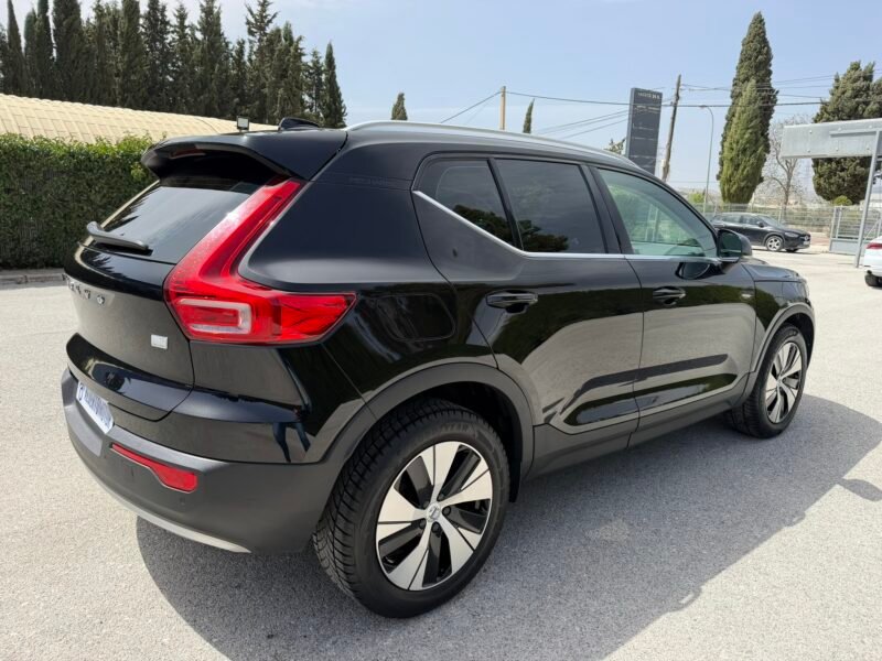 VOLVO XC40 1.5T5 262CV RECHARGE INSCRIPTION GEARTRONIC