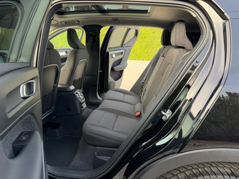 VOLVO XC40 1.5T5 262CV RECHARGE INSCRIPTION GEARTRONIC