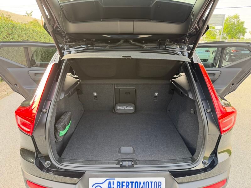 VOLVO XC40 1.5T5 262CV RECHARGE INSCRIPTION GEARTRONIC
