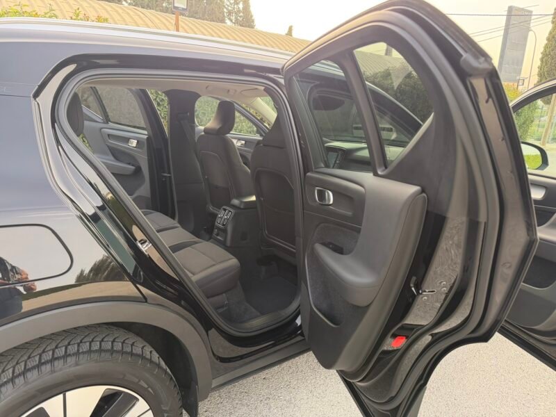 VOLVO XC40 1.5T5 262CV RECHARGE INSCRIPTION GEARTRONIC