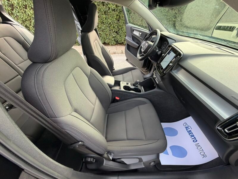 VOLVO XC40 1.5T5 262CV RECHARGE INSCRIPTION GEARTRONIC
