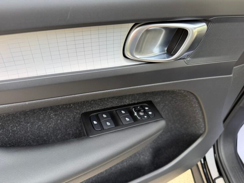 VOLVO XC40 1.5T5 262CV RECHARGE INSCRIPTION GEARTRONIC