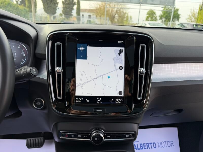 VOLVO XC40 1.5T5 262CV RECHARGE INSCRIPTION GEARTRONIC