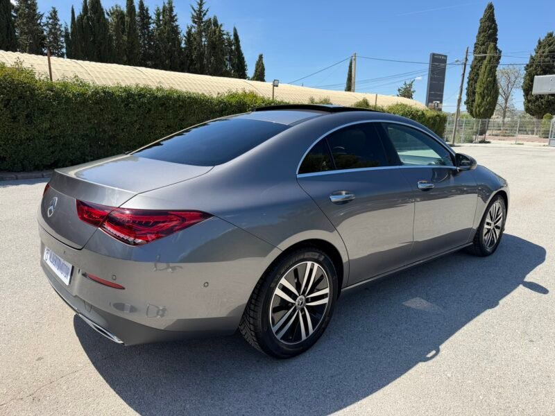 MERCEDES-BENZ CLA CLA180D 2.0D 116CV 8G-DCT