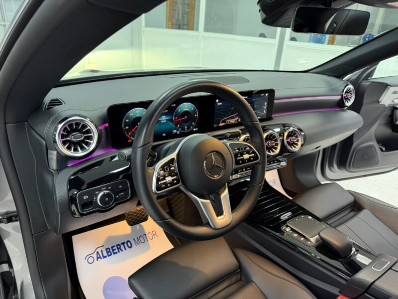 MERCEDES-BENZ CLA CLA180D 2.0D 116CV 8G-DCT