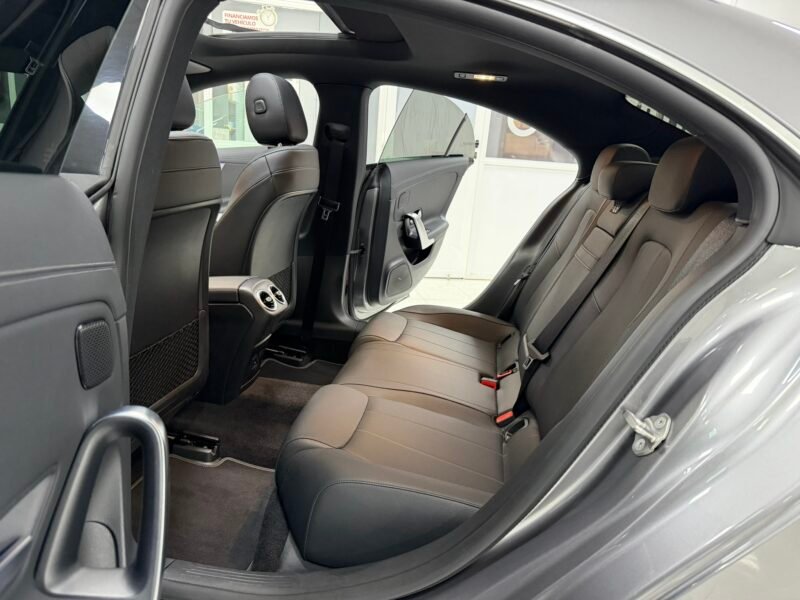 MERCEDES-BENZ CLA CLA180D 2.0D 116CV 8G-DCT